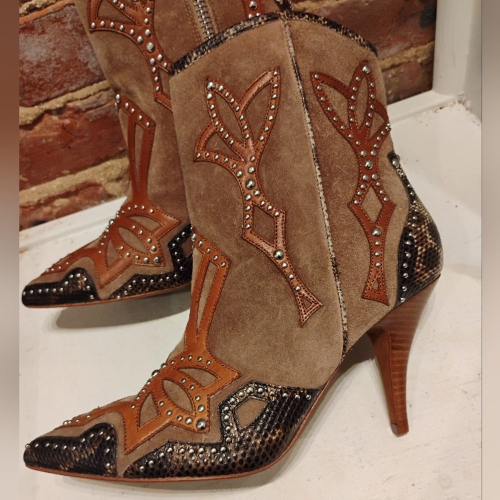 Donald J. Pliner Tonto Suede/Lizard  Studded Boot Size 8.5 NWOB